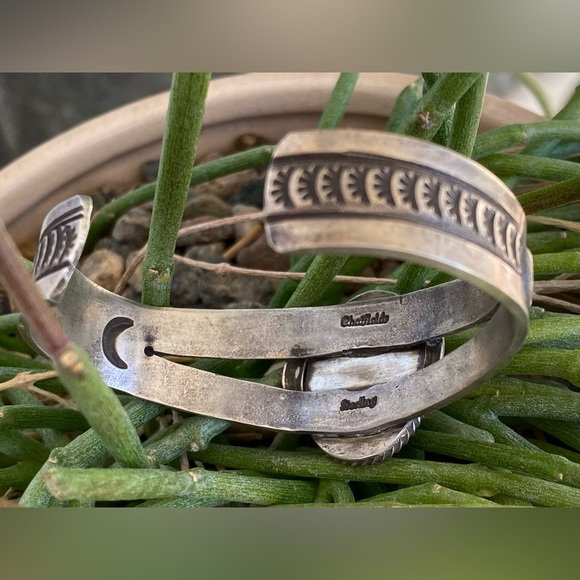 Wildhorse Sterling Split Shank Stamped Cuff - Picture 6 of 6